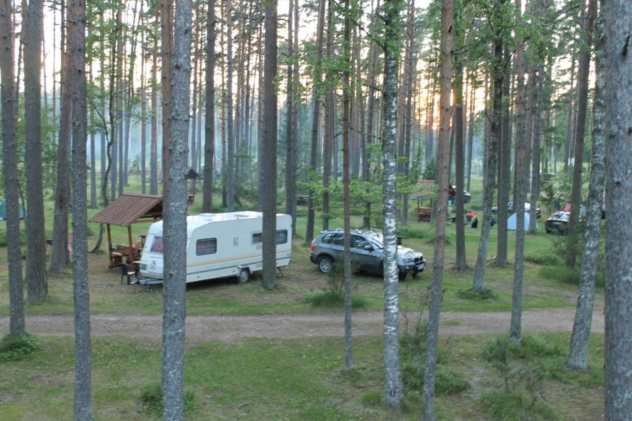 Kauksi Campsite Hotel Екстериор снимка